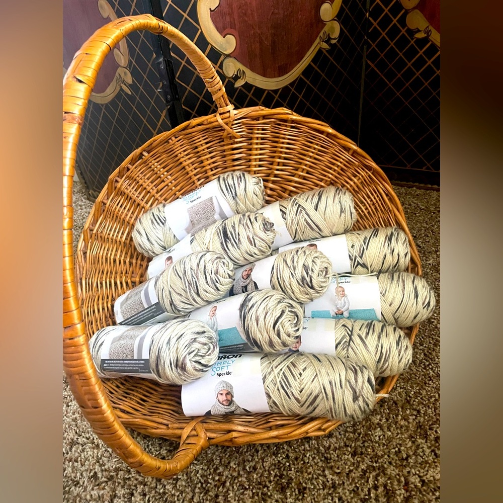 Simply Soft Speckle by Yarnspirations CARON